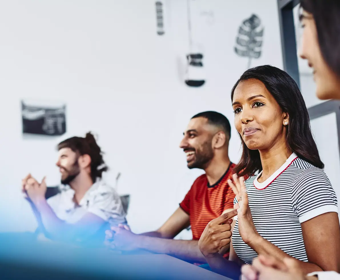 persone che seguono un corso